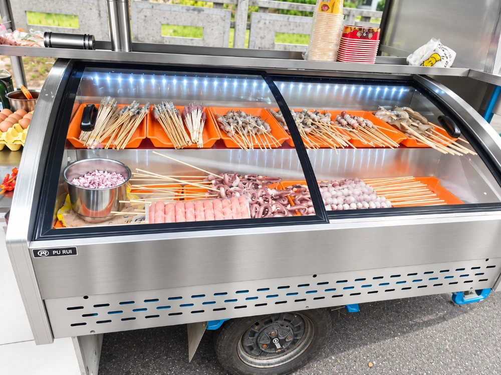 commercial tiered refrigerated ice display merchandiser