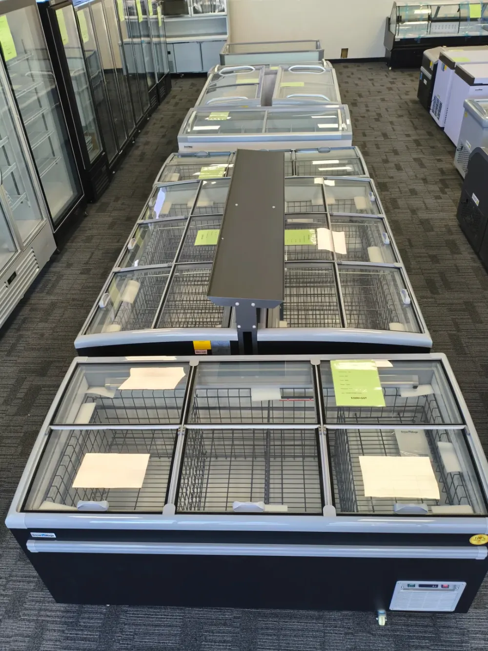 supermarket curved glass display freezer with sliding lids