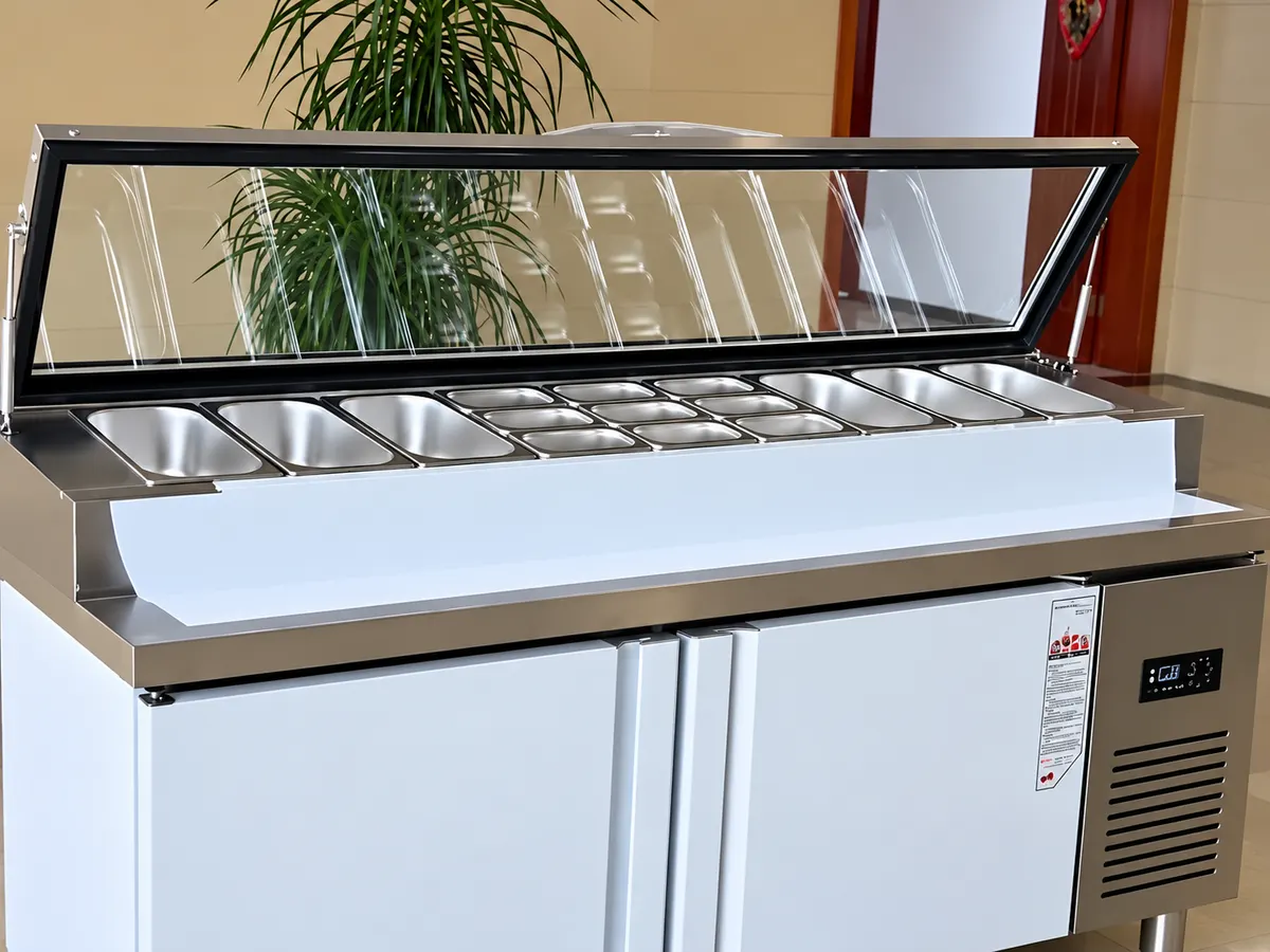 commercial countertop refrigerated pizza prep station